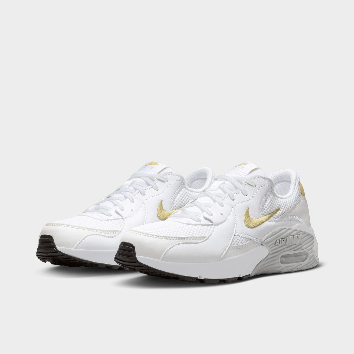 Nike saturn on sale 72 white
