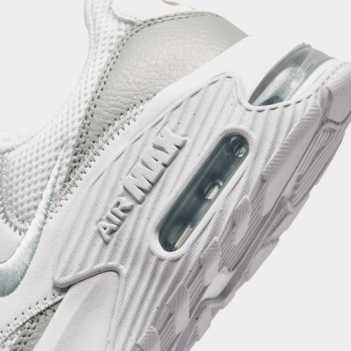 Nike Women's Air Max Excee White / Metallic Platinum - White | JD 