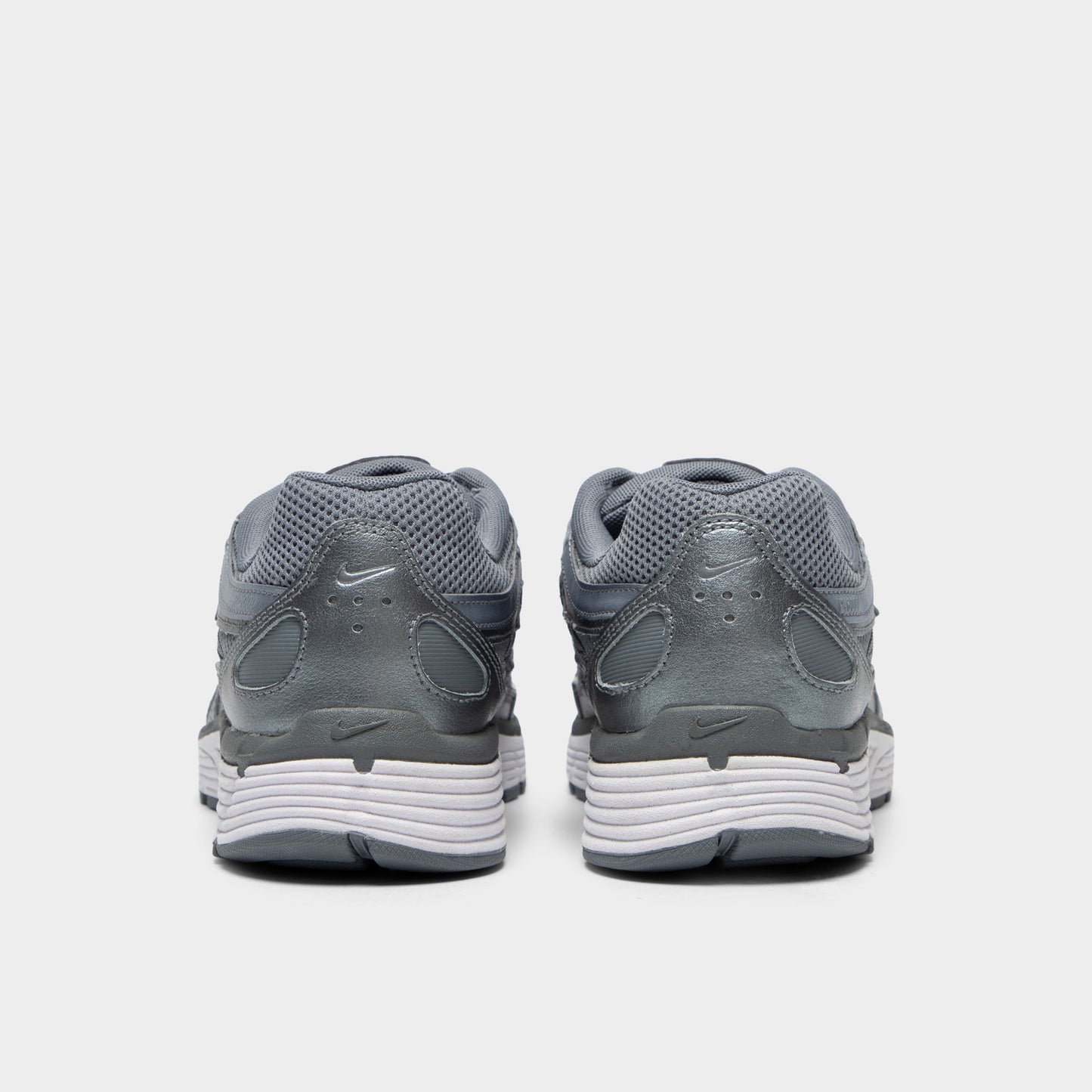 Nike P-6000 Metallic Cool Grey / Cool Grey - White