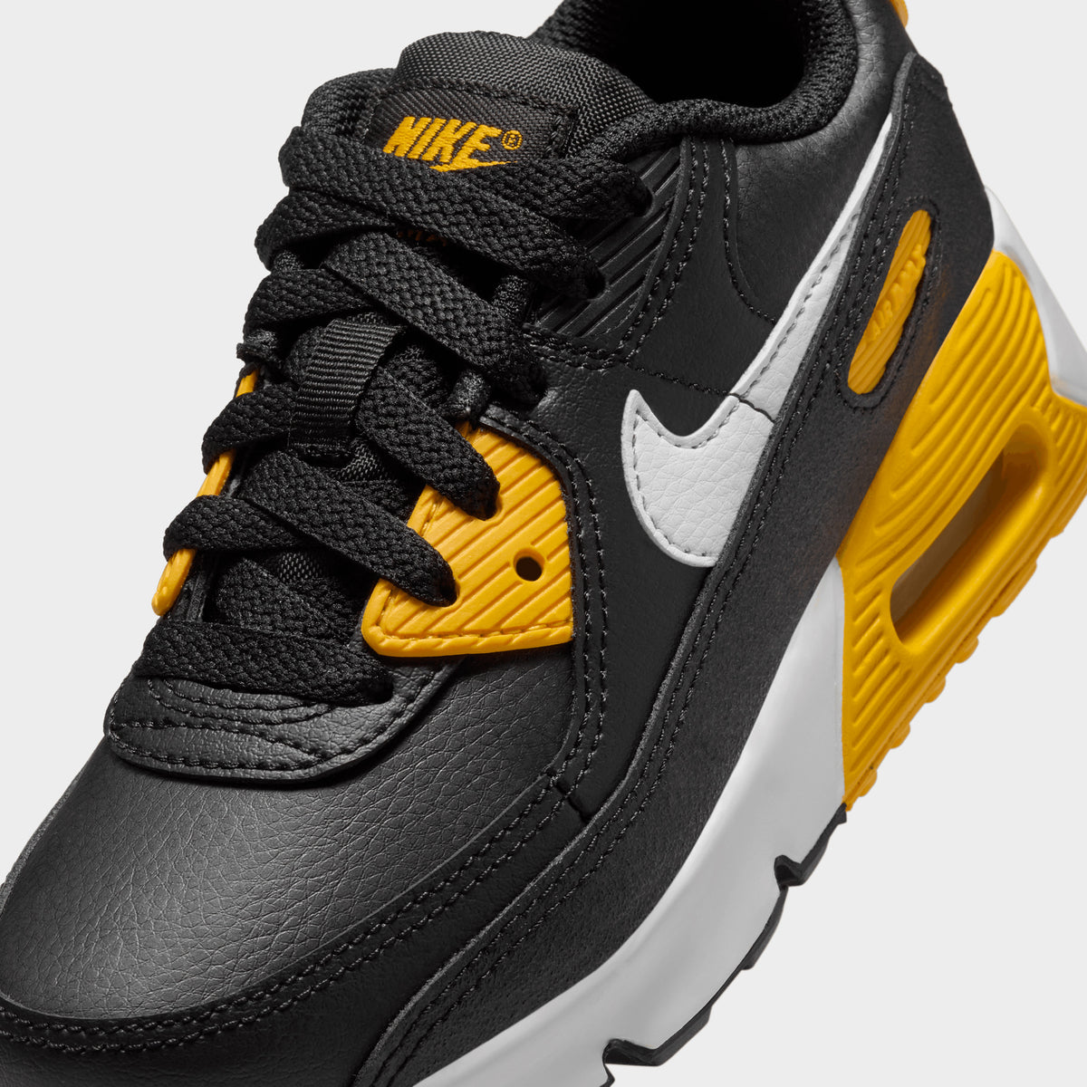 Black white yellow air max sales