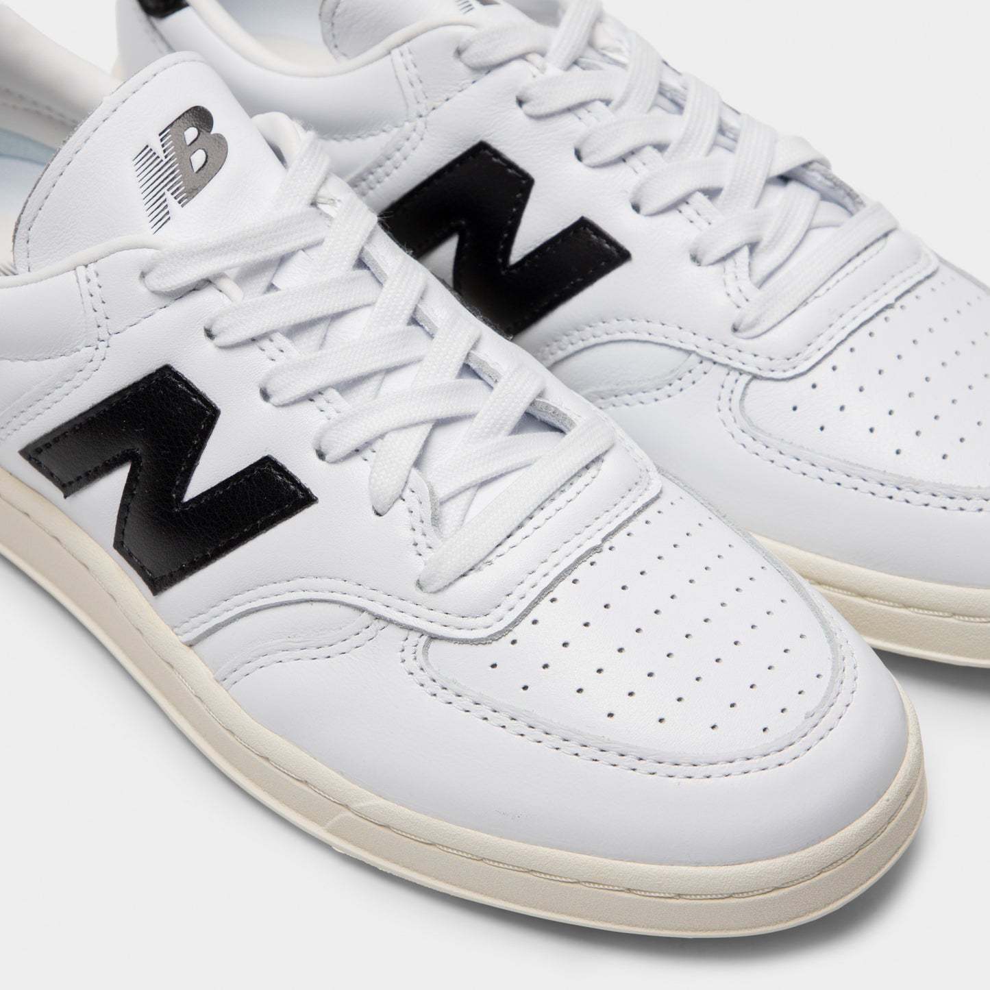 New Balance T500 White / Black