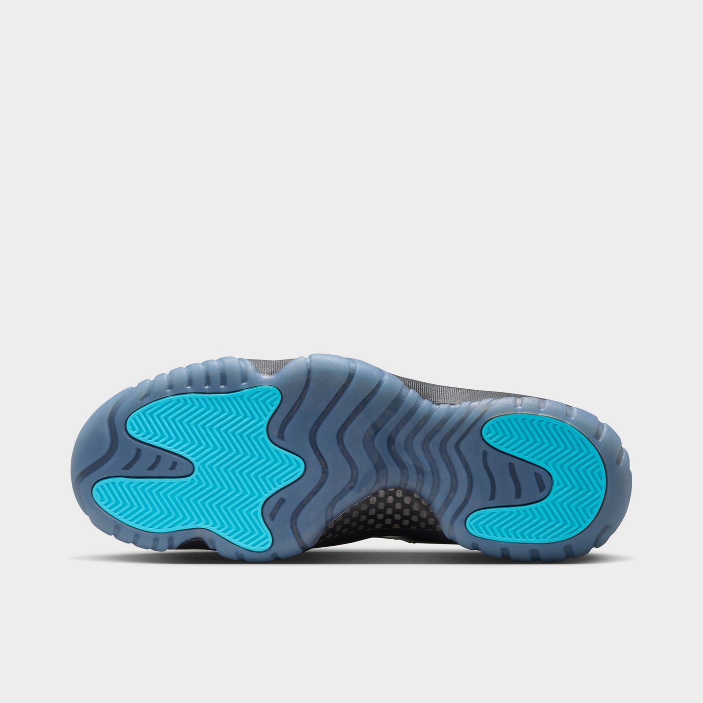 Jordan 11 Retro Black / Gamma Blue - Black