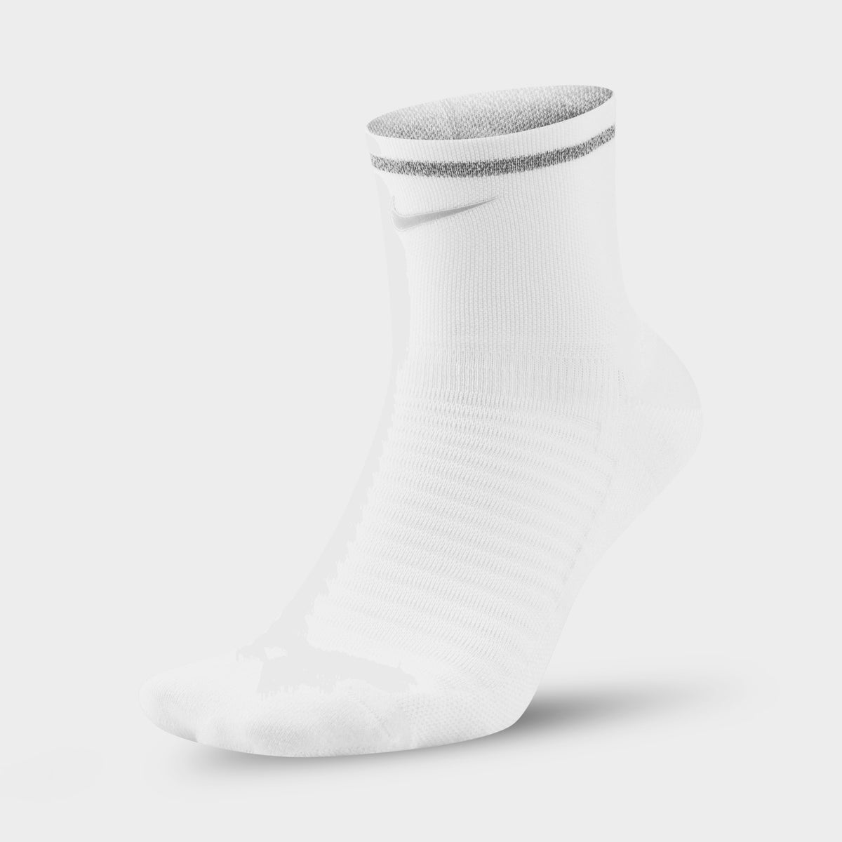 Nike Spark Chaussettes de course rembourrées Blanc / Argent réfléchissant