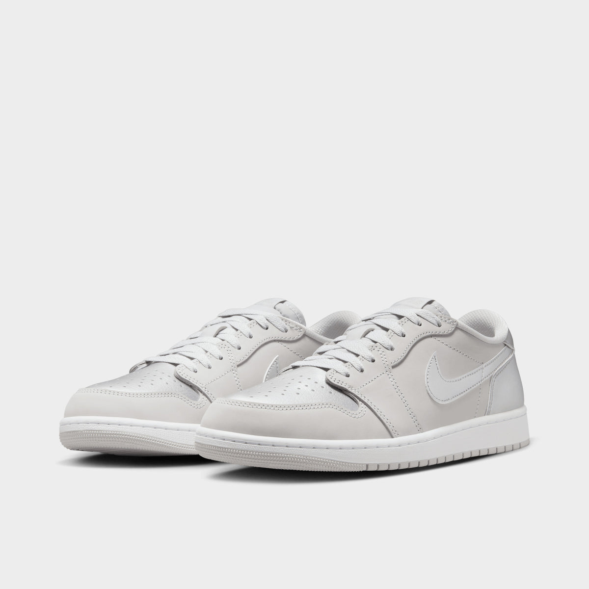 Kids jordan ones online