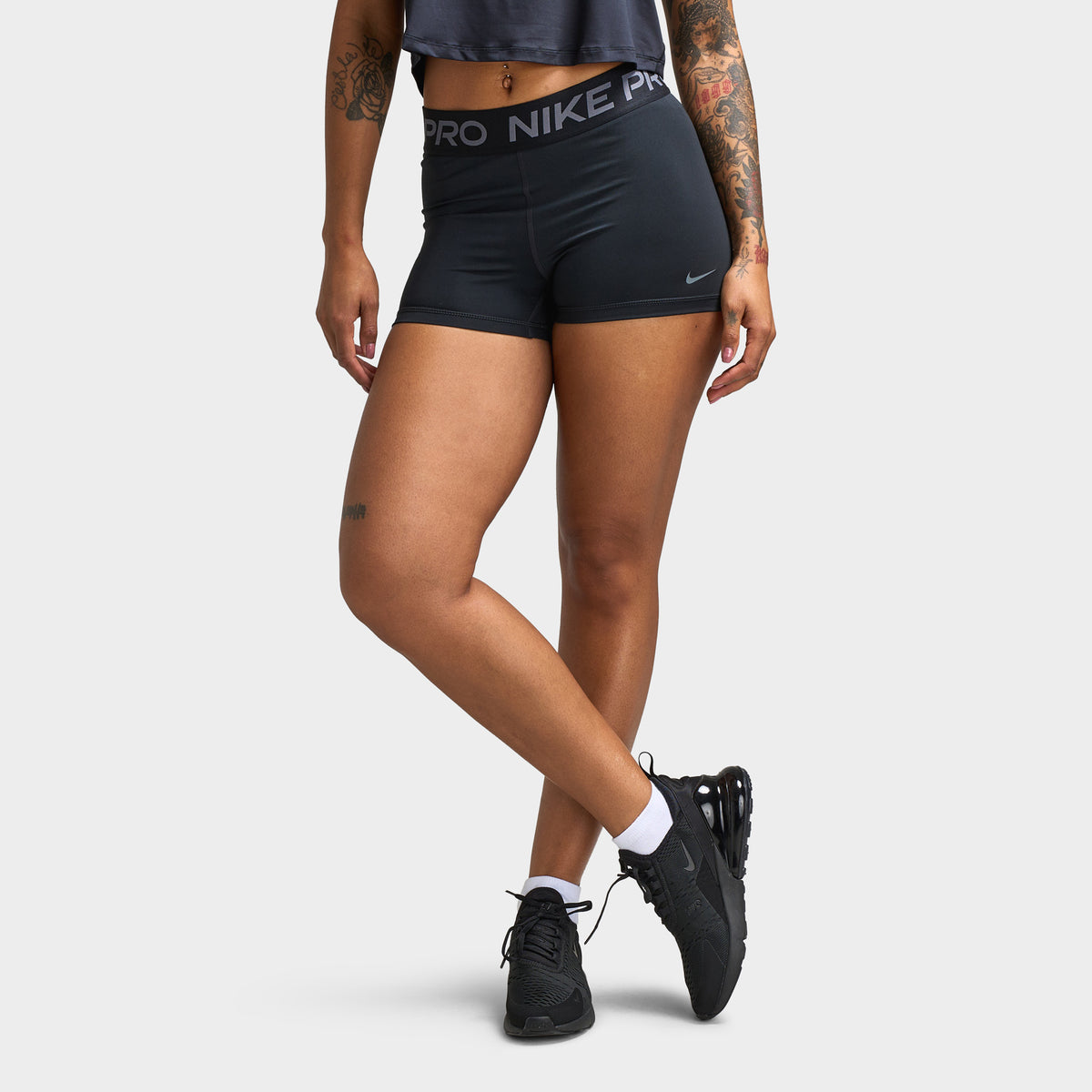 Nike pro women shorts discount