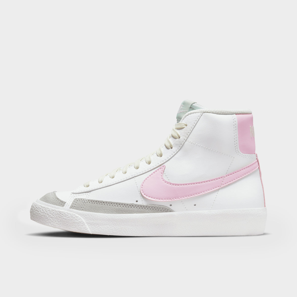 Nike hotsell blazer pink