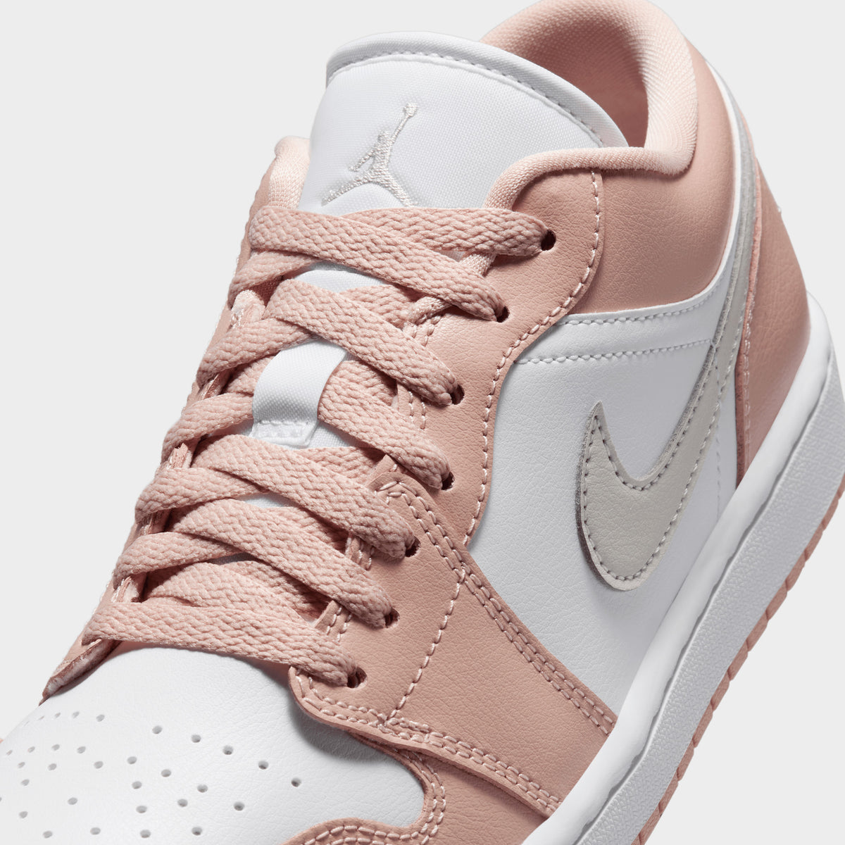 White and beige jordans hotsell