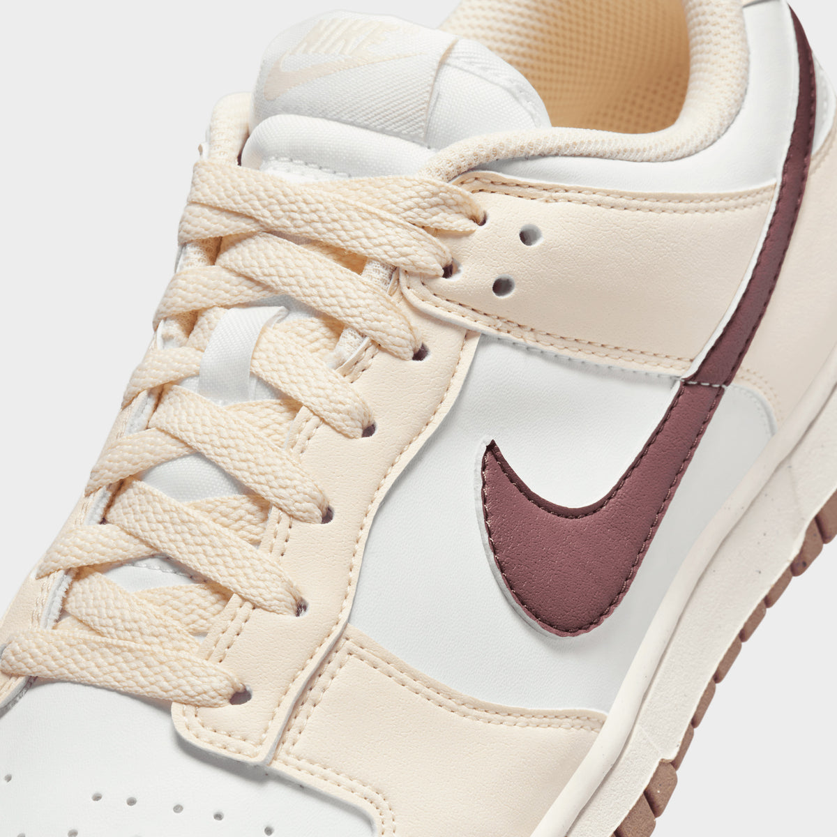 Discount womens nikes cheap