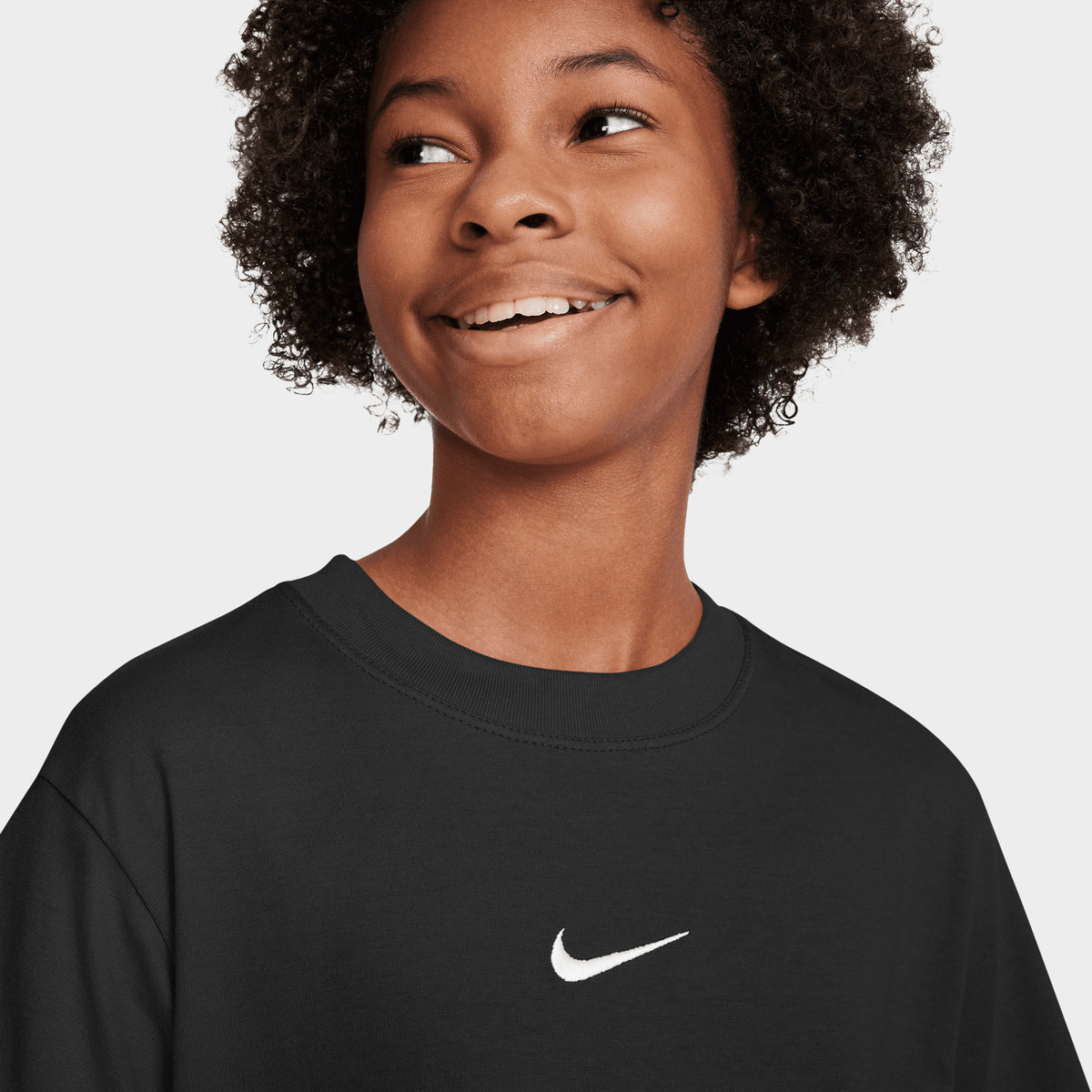 Black nike shirts for girls discount