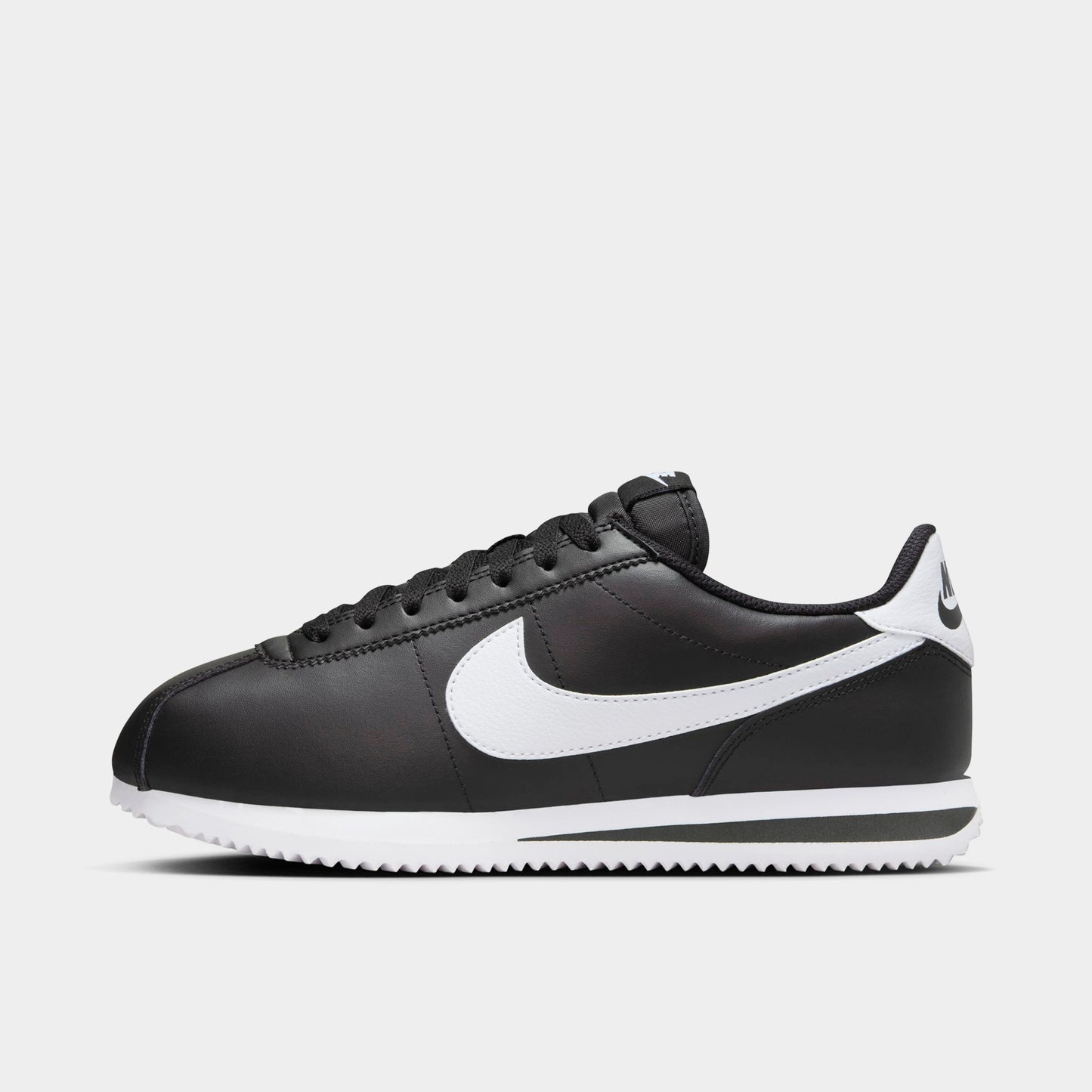 Nike Femmes Cortez Noir / Blanc