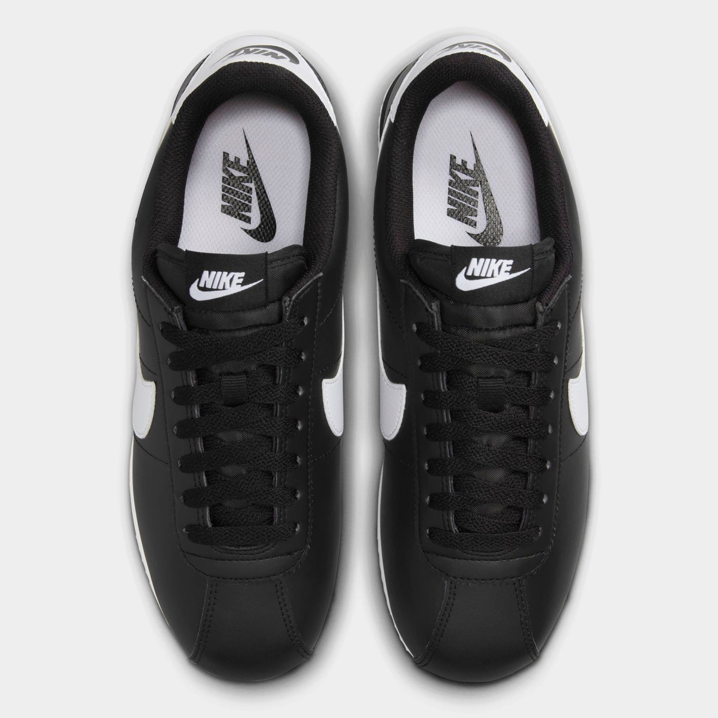 Nike Femmes Cortez Noir / Blanc