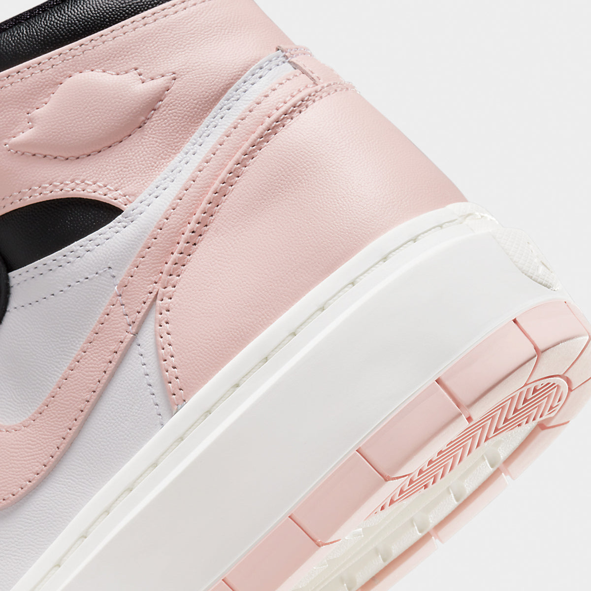 Jordan Women's 1 Elevate High Black / Atmosphere - Sail | JD
