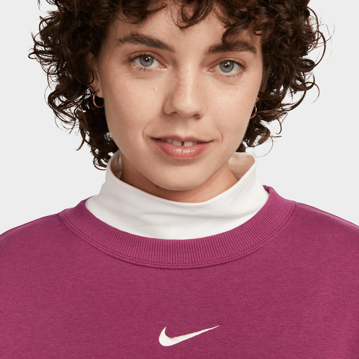 Nike Sportswear Women's Phoenix Fleece Oversized Crewneck Rosewood / S