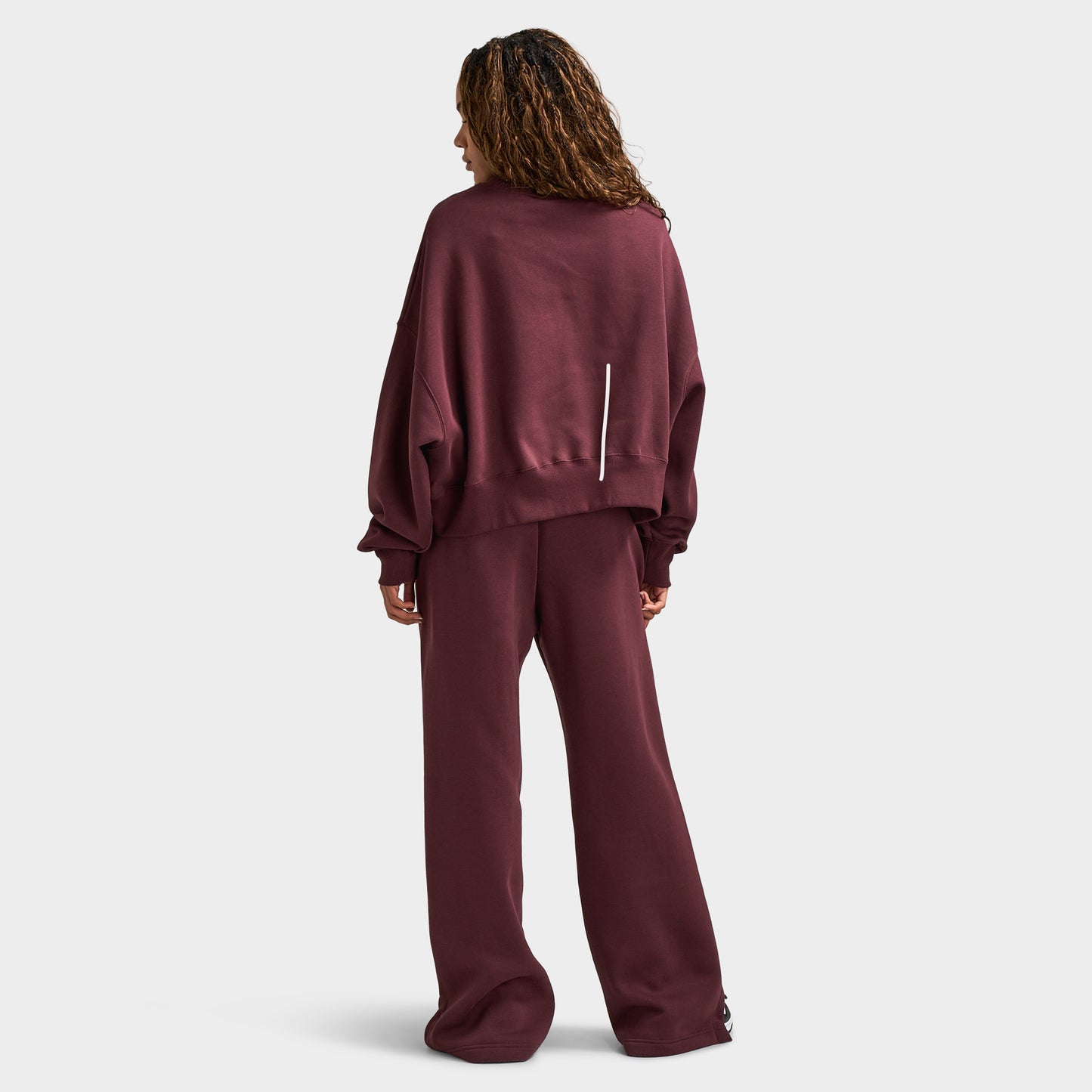 Nike Sportswear Women's Phoenix Fleece Over-Oversized Crewneck Burgundy Crush / Sail