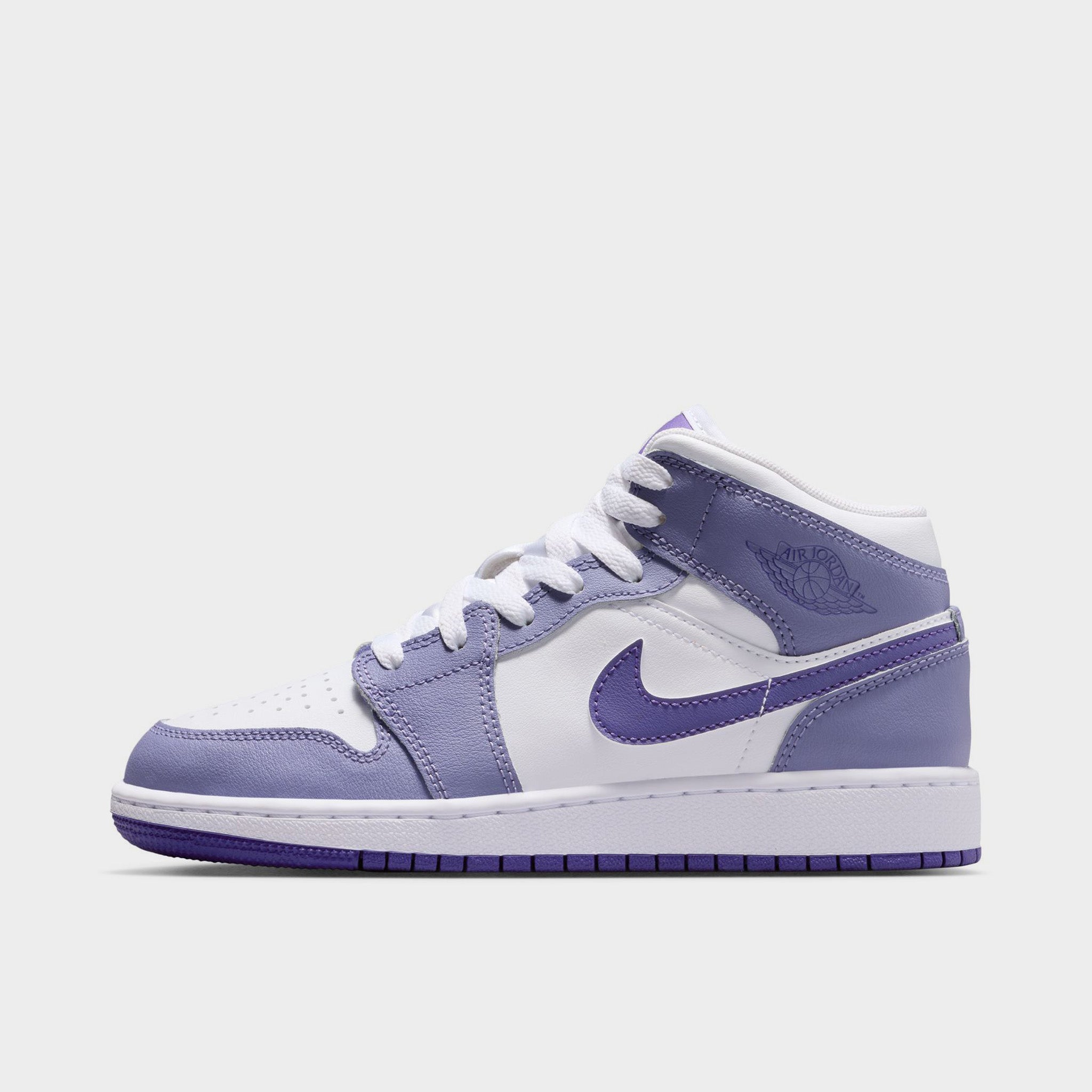 Air Jordan 1 Mid ホワイト/パープル Air Jordan 1 Mid Older Kids' Shoes. Nike CA