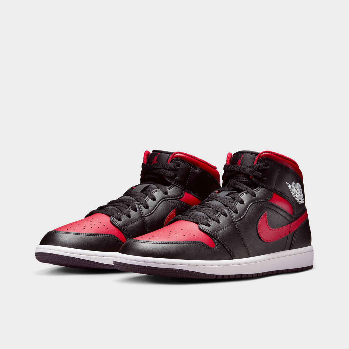 Jordan 1 Mid Black / Varsity Red - Summit White | JD Sports
