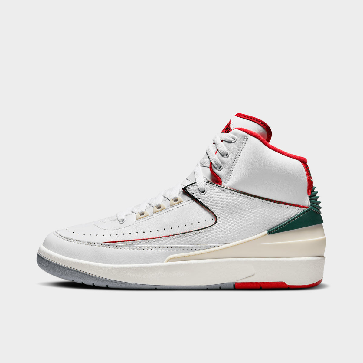 Jordan 2 Retro White Fire Red Fir JD Sports