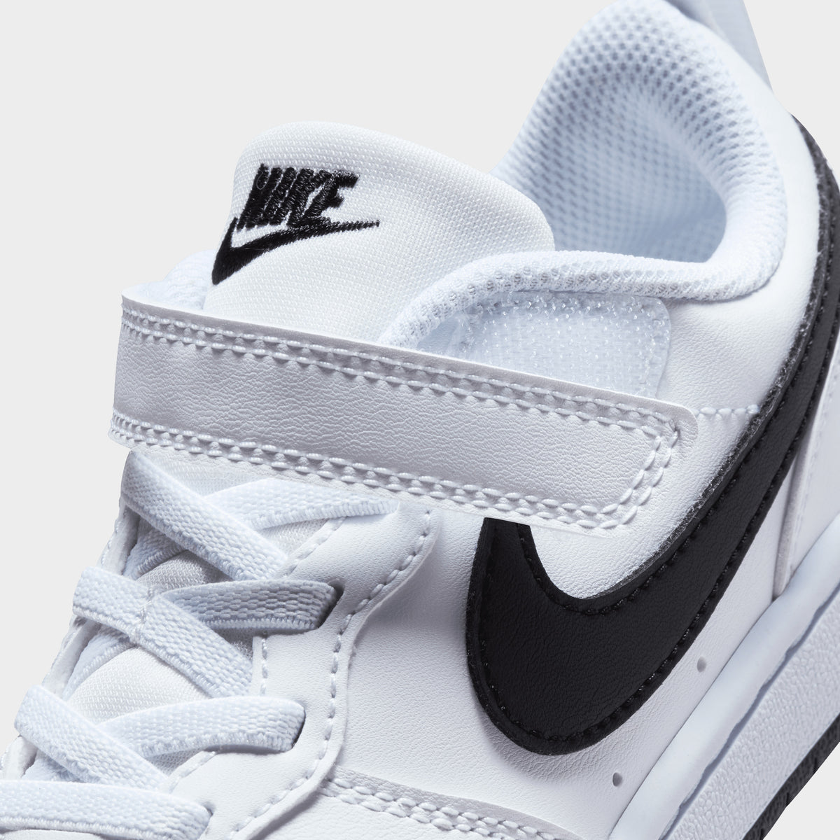 Nike borough sale black