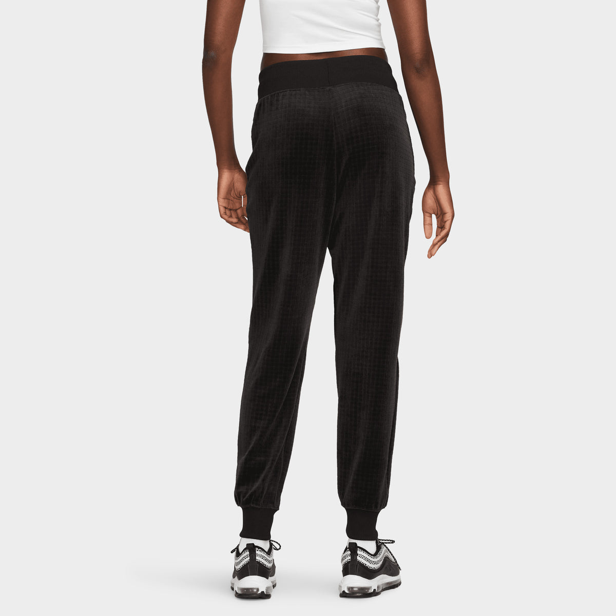 NIKE AIR VELOUR PANT, Black Women's Athletic Pant