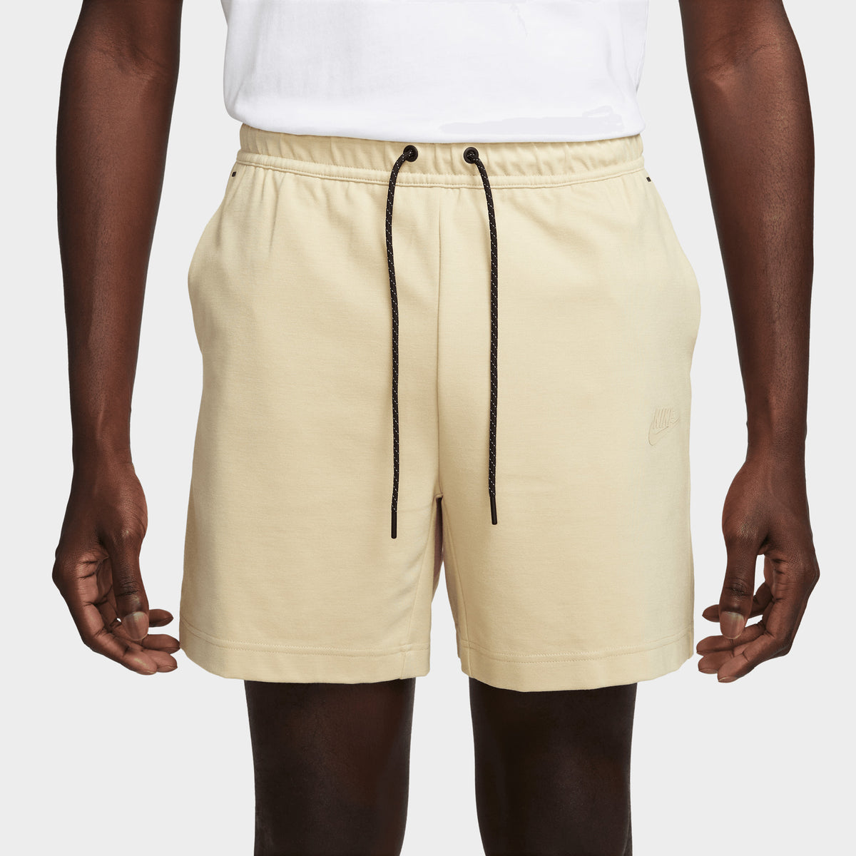 Nike Sportswear Tech Fleece Lightweight Shorts / Team Gold