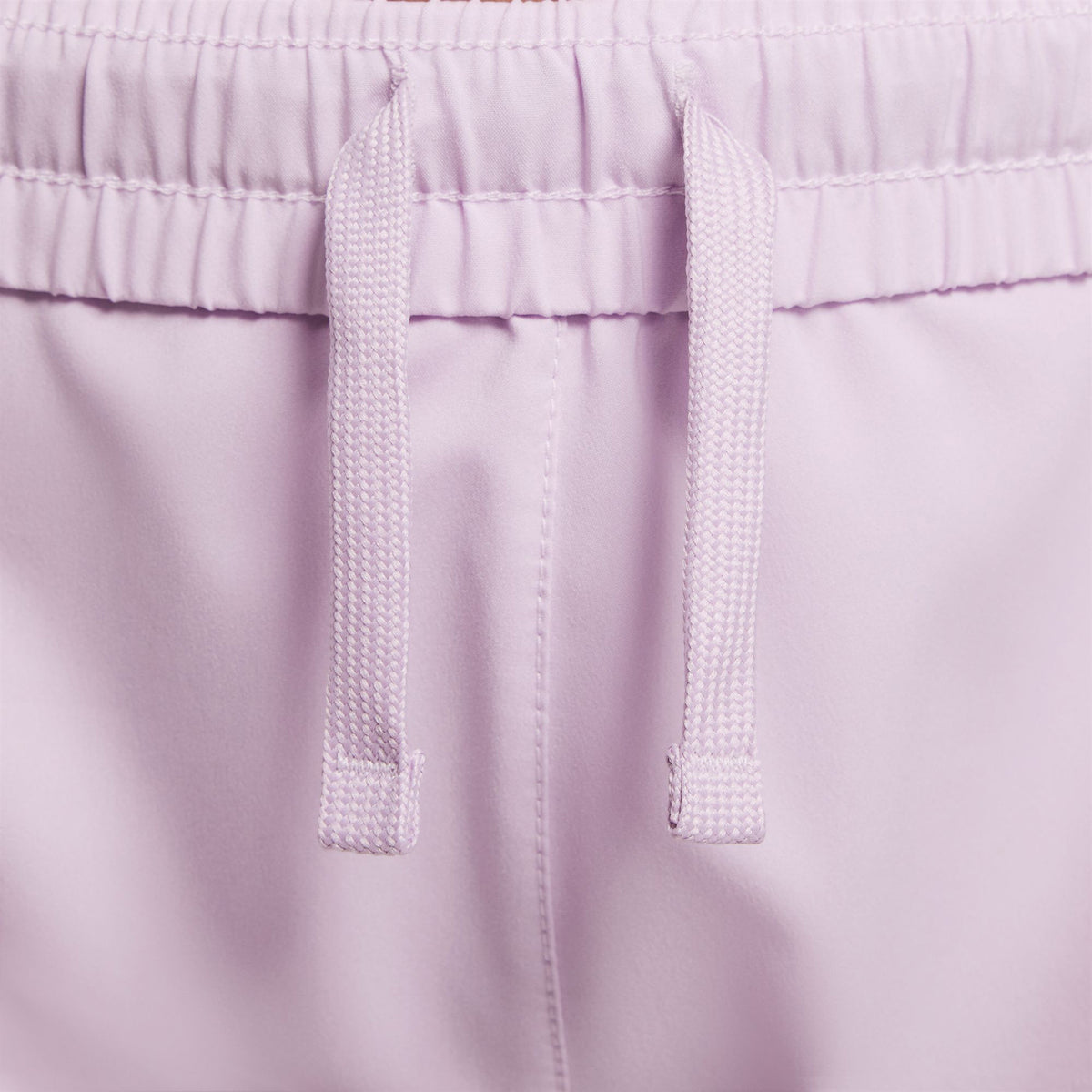 Nike One Filles Dri-FIT Short d'entraînement tissé à taille haute Poupée / Blanc