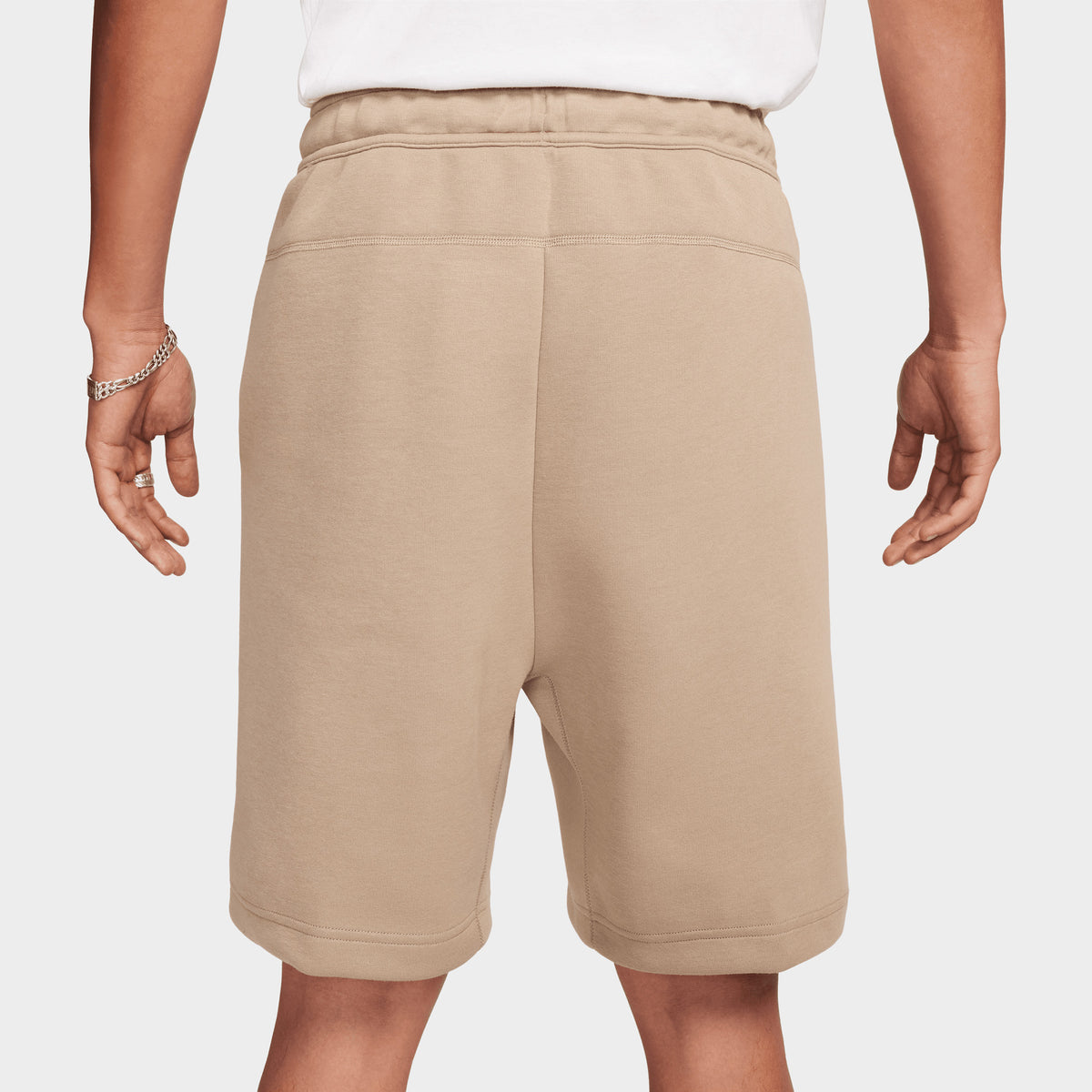 NIKE Sportswear Tech Fleece Shorts FB8171 672 - Shiekh