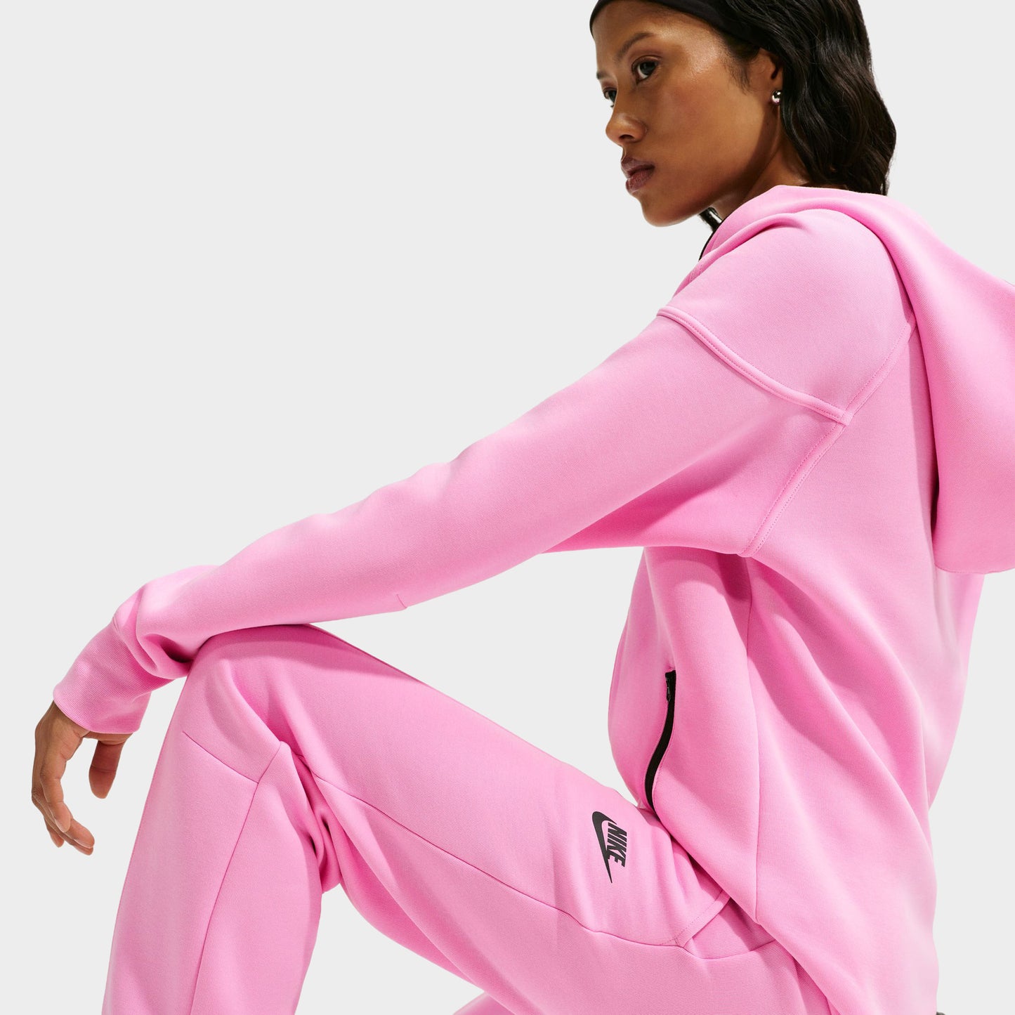 Nike Sportswear Femmes Taille Mi-haute Polaire Tech Pantalon de jogging Rose / Noir