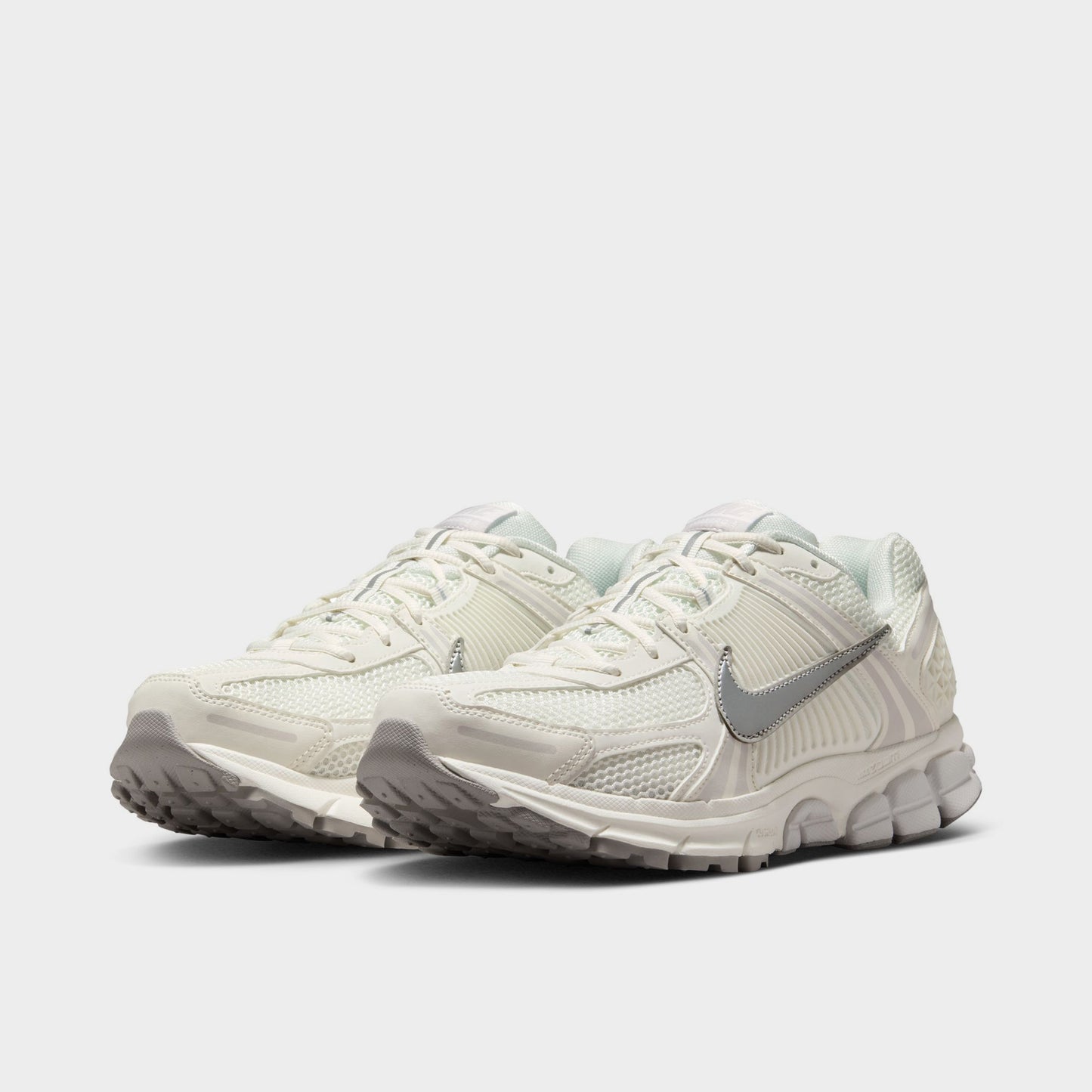 Nike Vomero 5 Off White / Silver