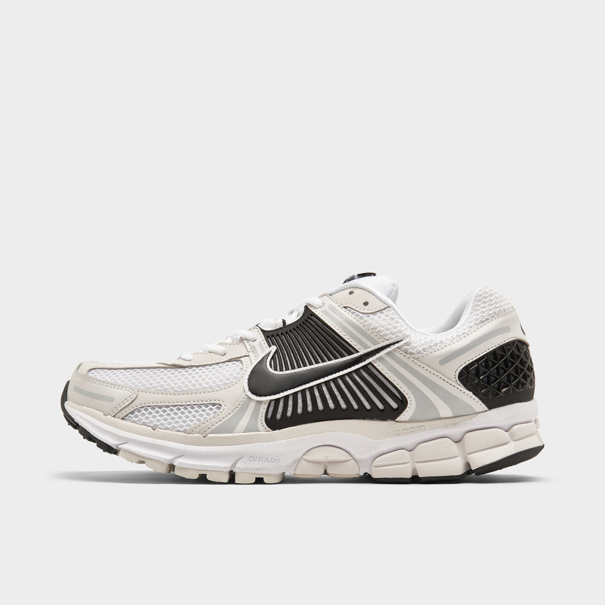 Nike Zoom Vomero 5 White / Silver - Black | JD Sports