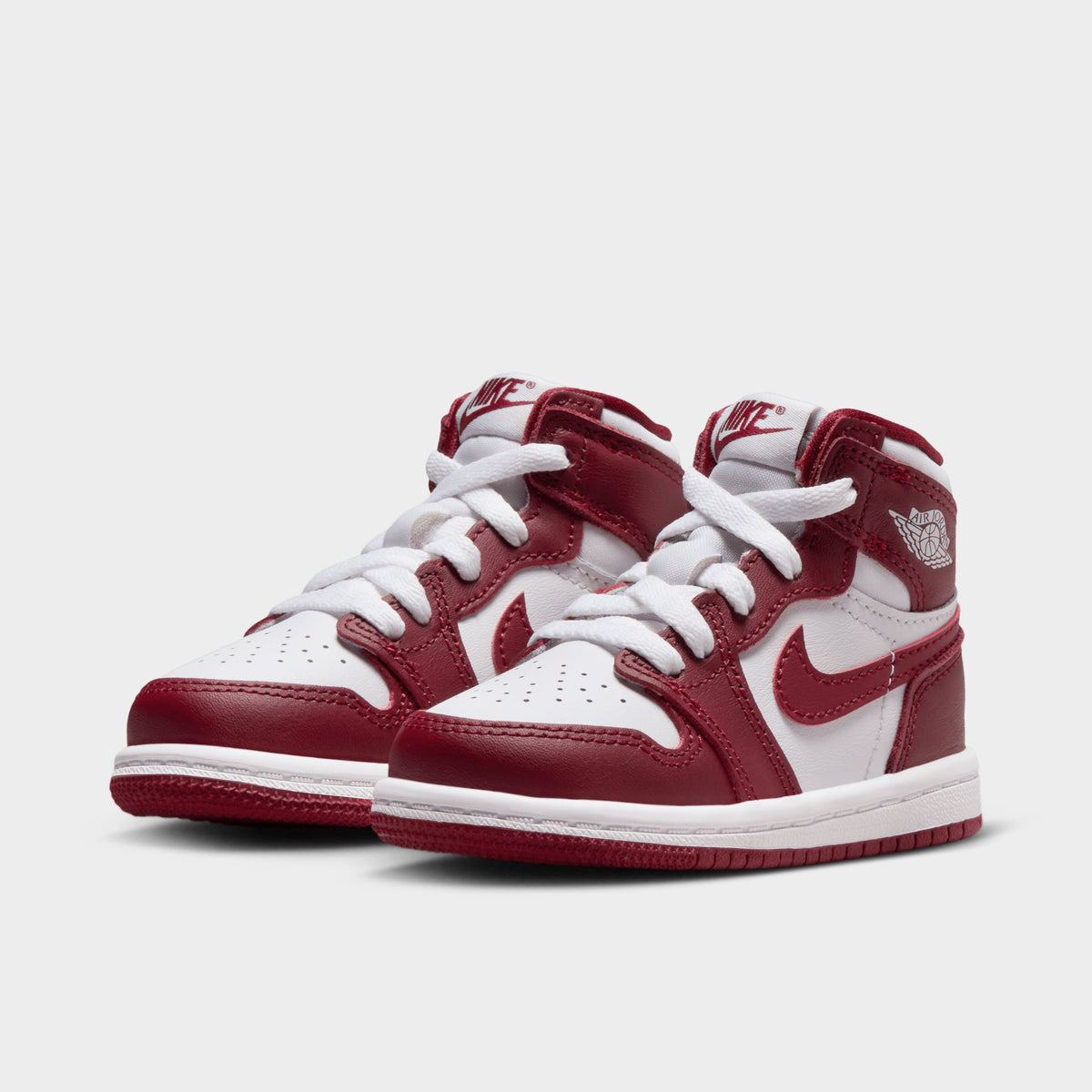Jordan retro high og gym red top