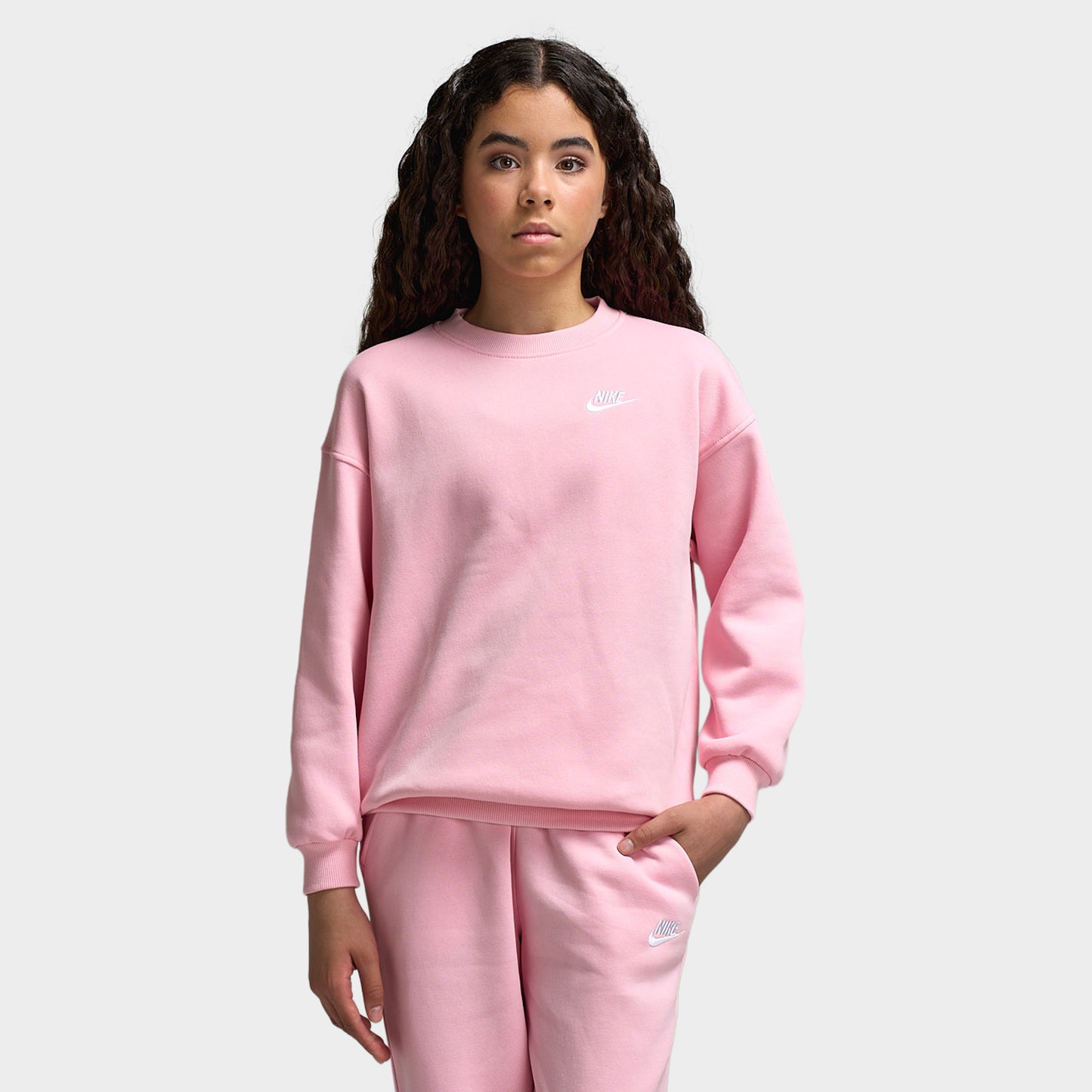 Nike Sportswear Juniors' Club Fleece Oversized Crew / Med Soft Pink