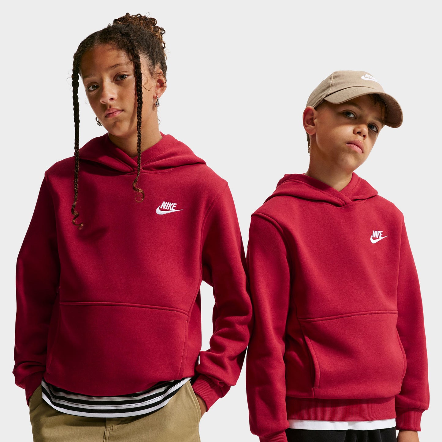 Nike Chandail à capuchon Sportswear Club Fleece pour junior / Rouge Farouche