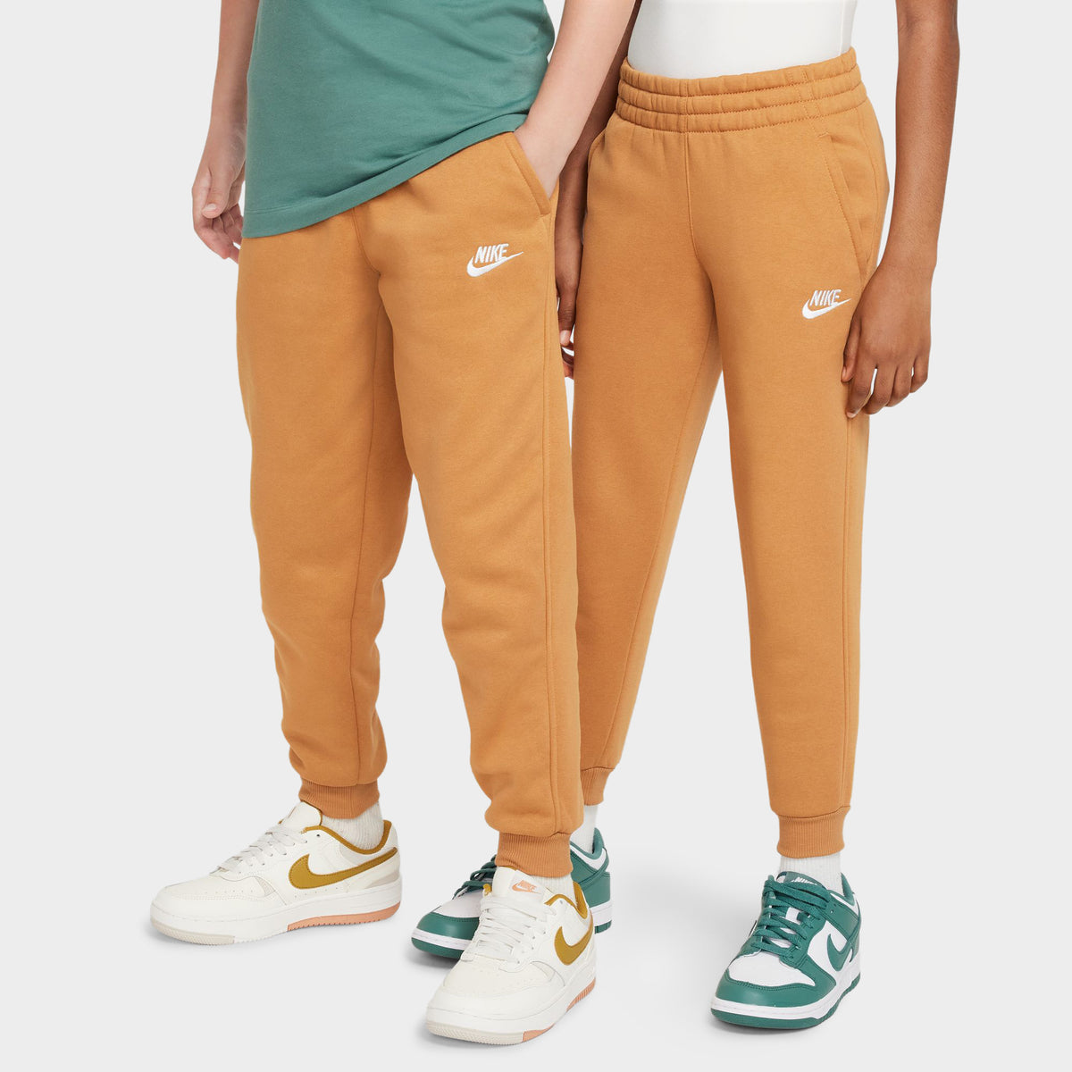 Nike Junior Boys Club Fleece Joggers Flax White
