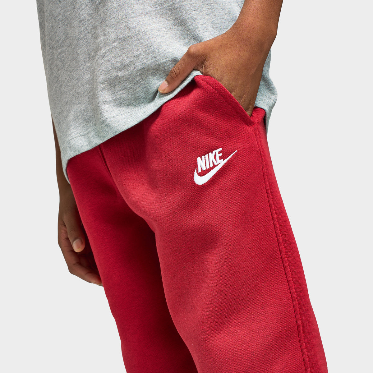 Nike Juniors Pantalon jogging Sportswear Club en molleton / Rouge vif