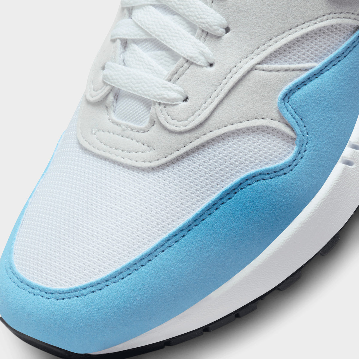 Nike Air Max 1 White / University Blue