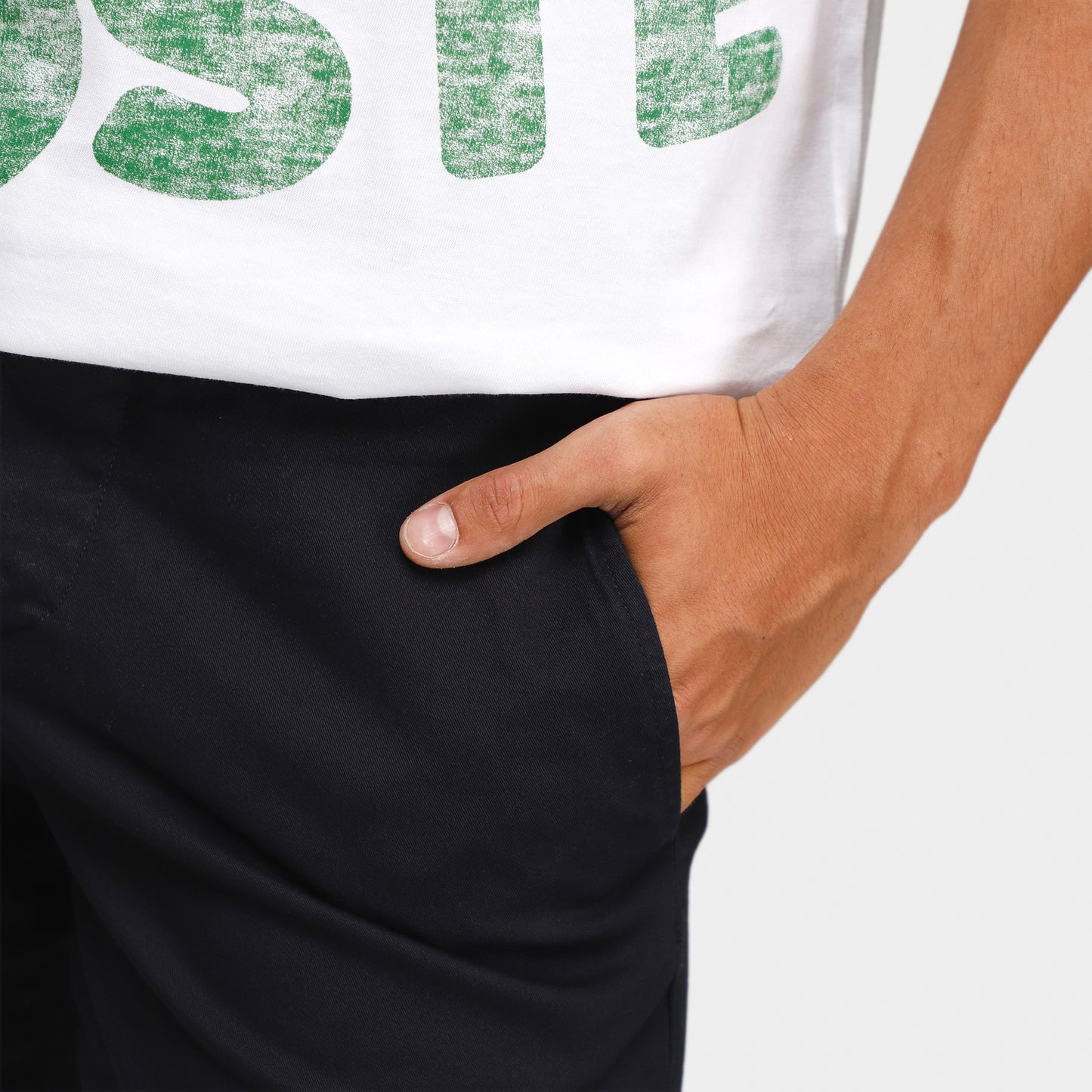 Lacoste Slim Fit Stretch Cotton Bermuda Shorts / Navy Blue