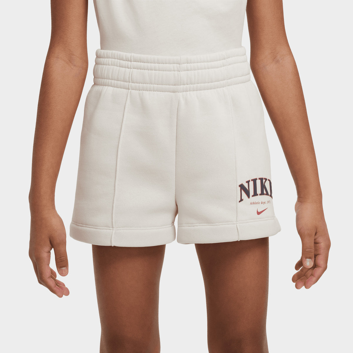 Nike Sportswear Junior Girls Trend Shorts Lt Orewood Brown