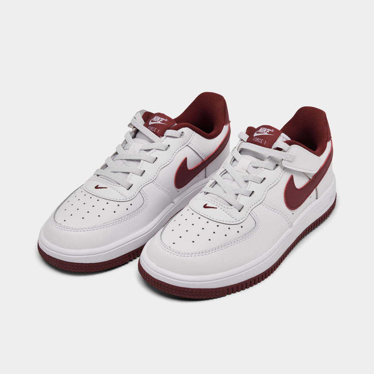 White & red air force 1 7 3 trainers cheap