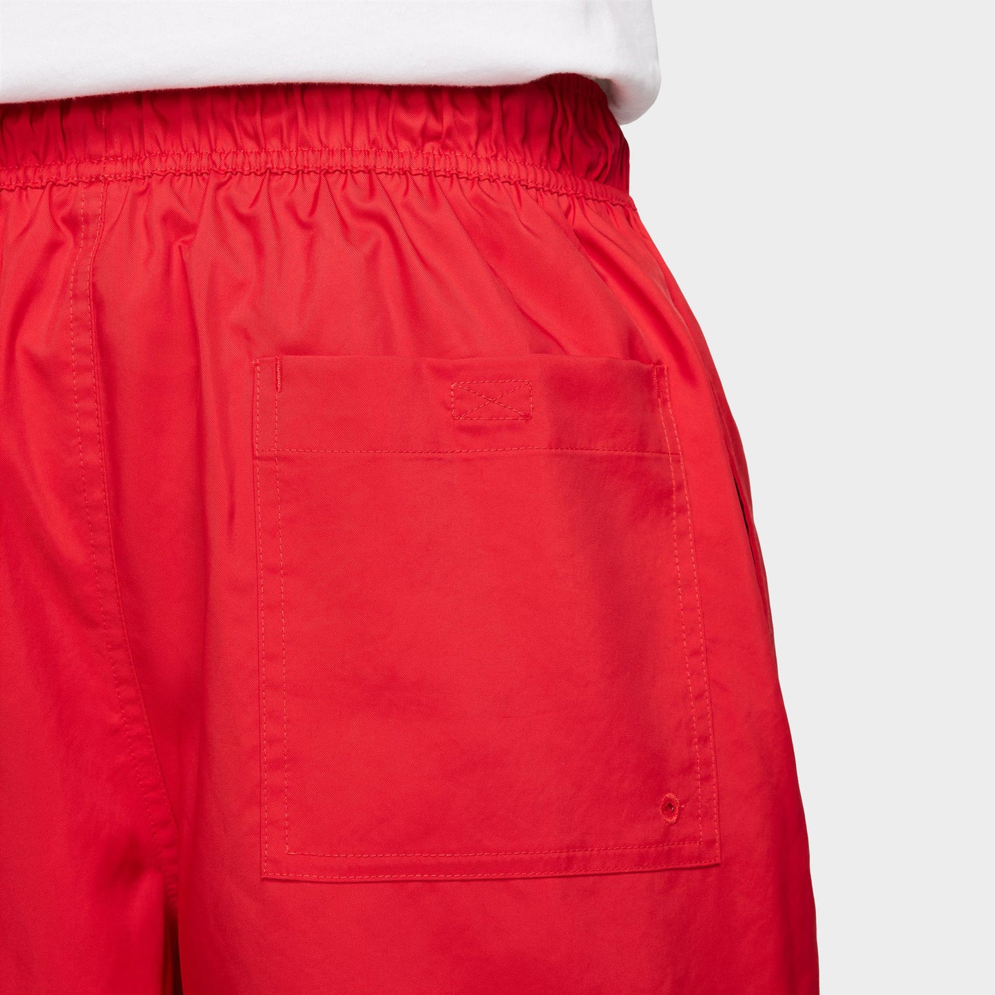 Nike Club Flow Short Rouge Université / Blanc