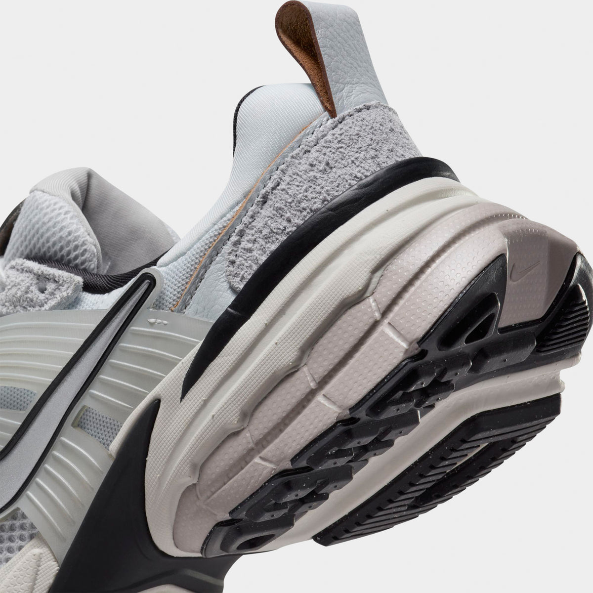 Jd sports nike running shoes hotsell