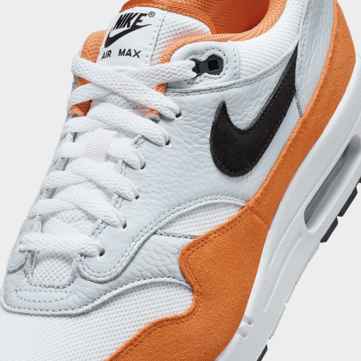 Black monarch nike online
