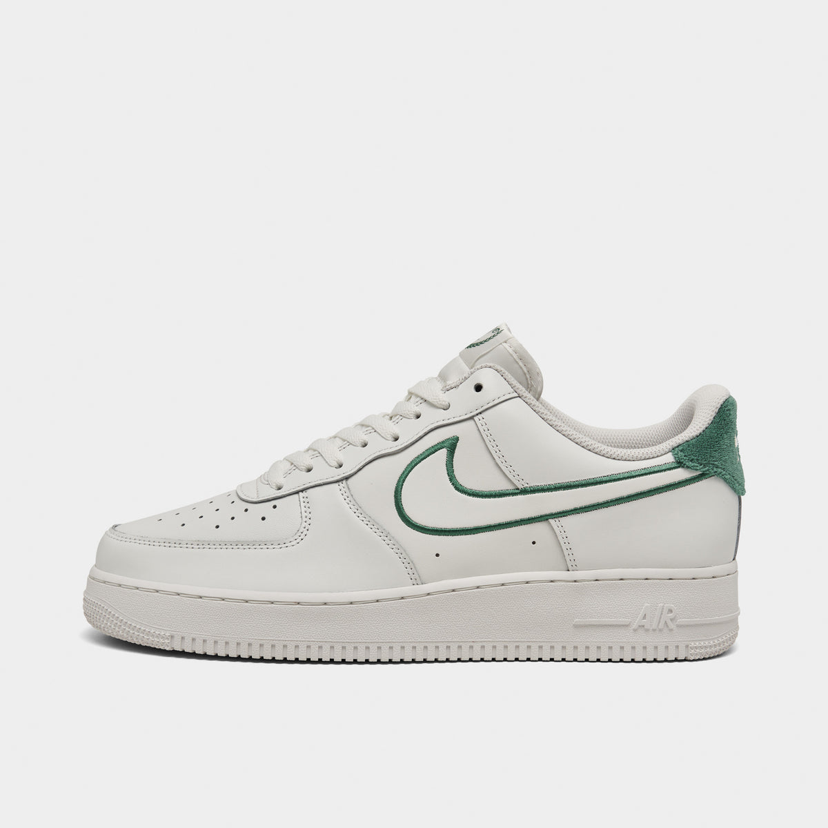 Nike Air Force 1 07 LV8 Men s Shoes White