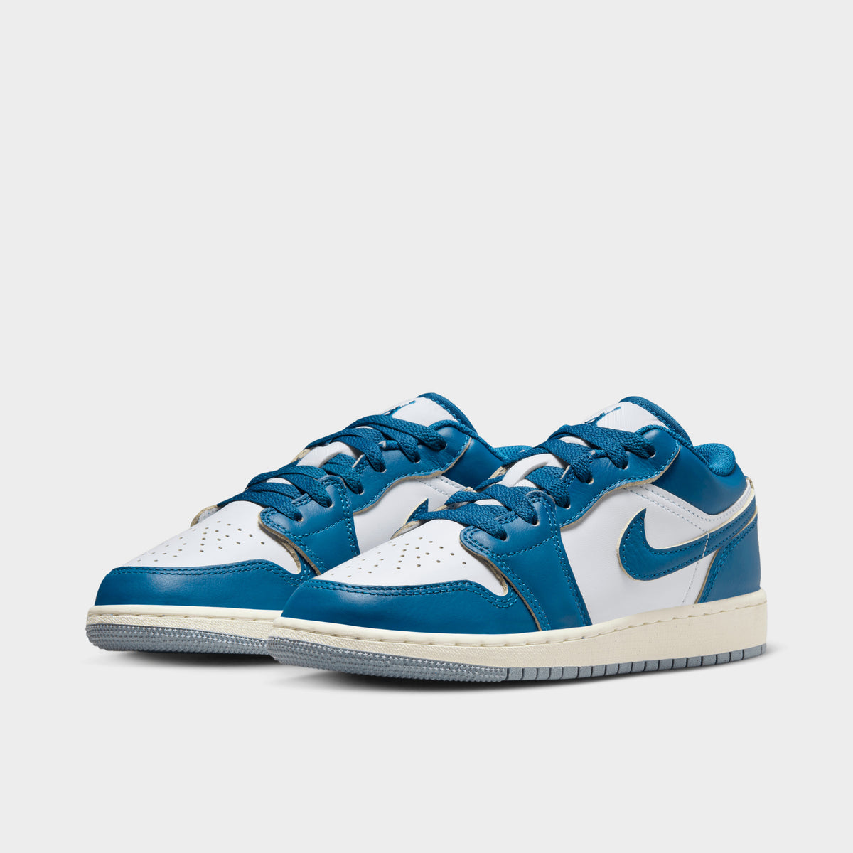 Jd sports jordan 1 obsidian best sale