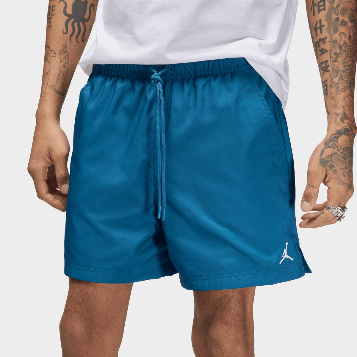 Jordan Essentials Poolside 5