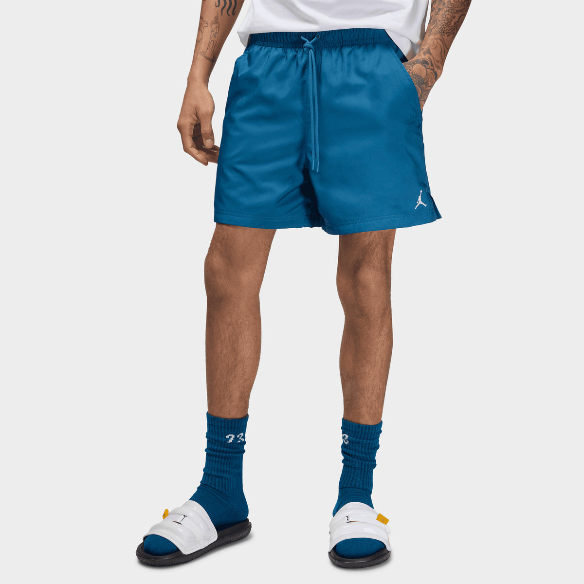 Jordan Essentials Poolside 5