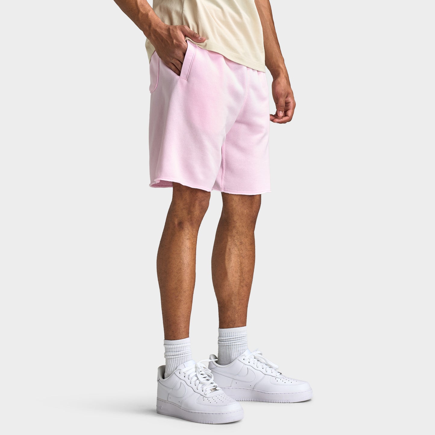 Nike Club French Terry Alumni Shorts / Pink Foam