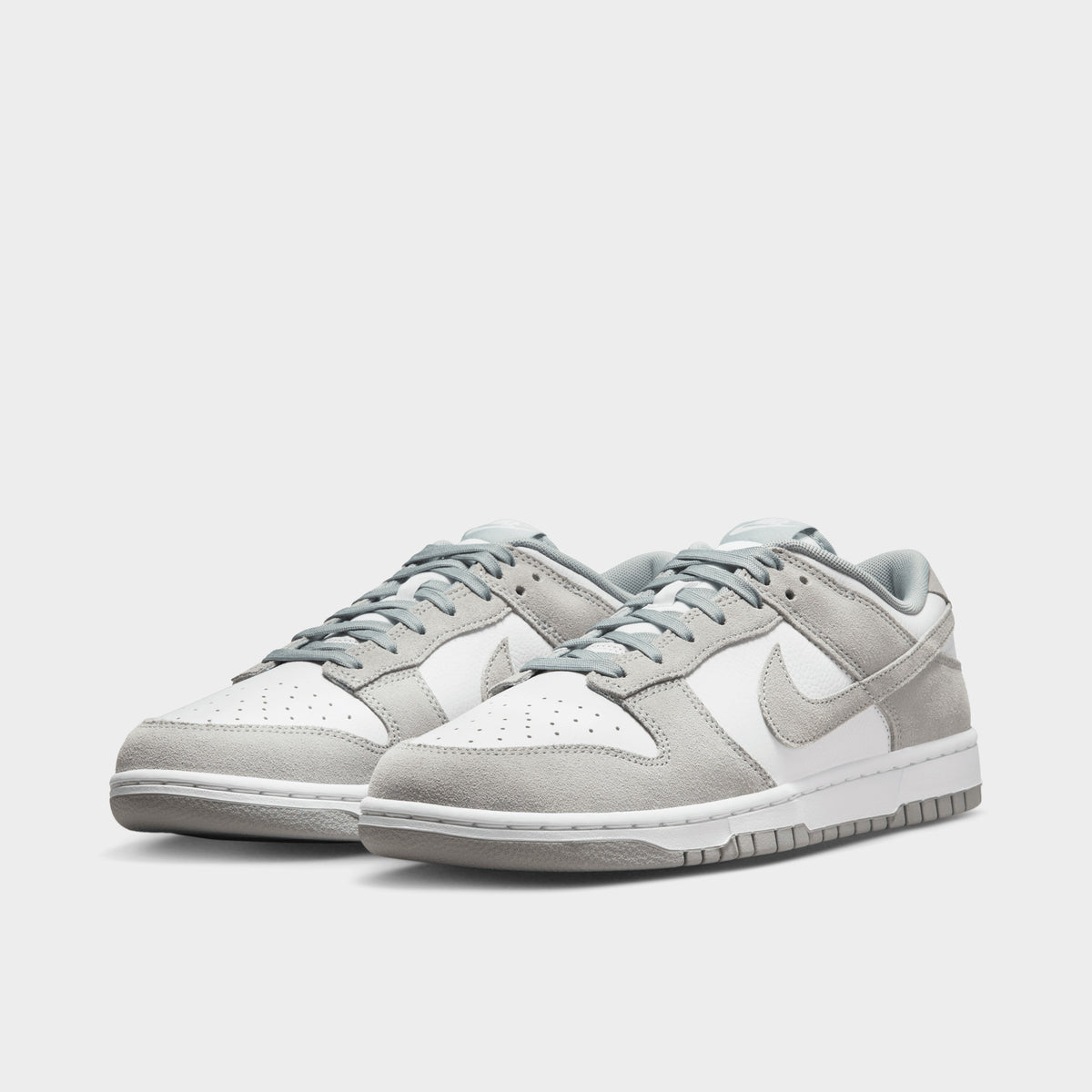 Nike dunk low vintage top