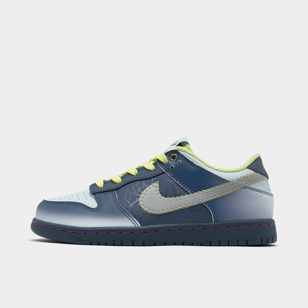 Nike dunk low limited on sale edition