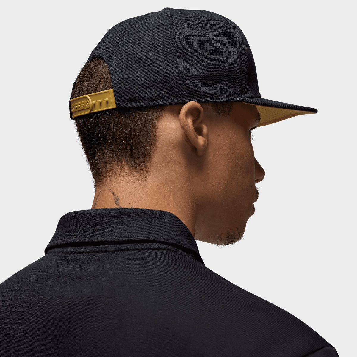 Gold jumpman hotsell