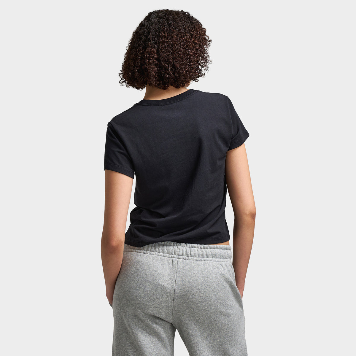 Nike Sportswear Women's Chill Knit Cropped T-Shirt Black